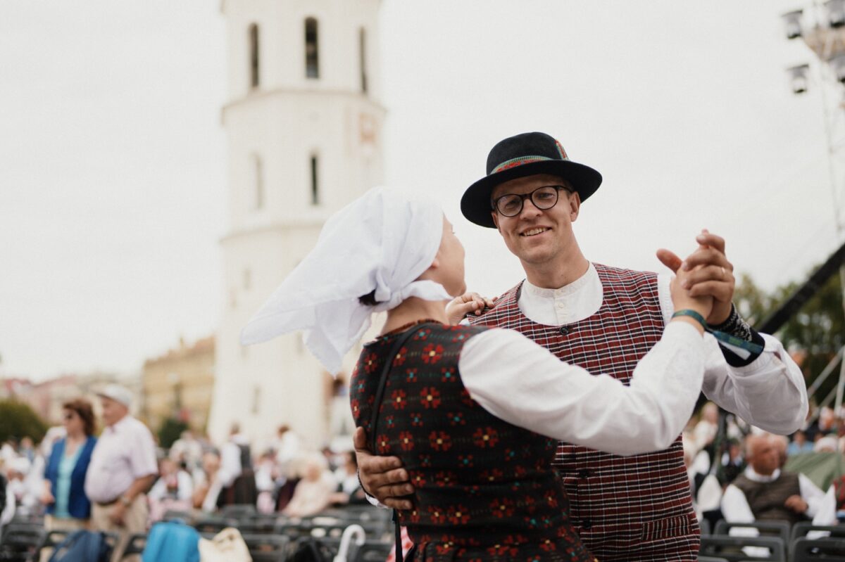 Paprotys, kuris vienija: etninės kultūros akcija 