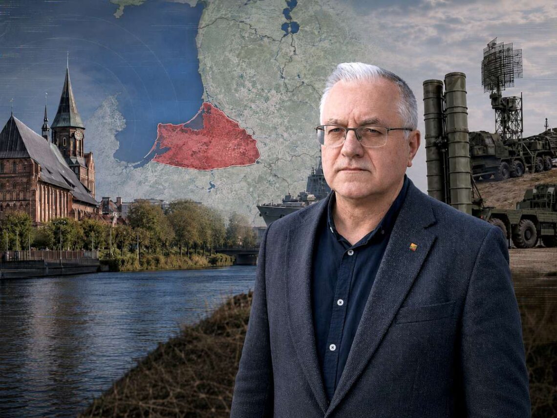 Jonas Vaiškūnas Karaliaučiaus žemėlapio ir Rusijos karinės technikos fone
