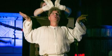Jurbarko kultūros centro Skirsnemunės skyriaus teatras „Pakeleivis“
