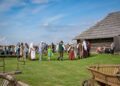 Kleboniškių muziejaus klojime spektaklį „Piršlybos“