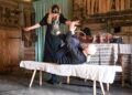 Kleboniškių muziejaus klojime teatras „Labas“ parodė anapusinį pasaulį