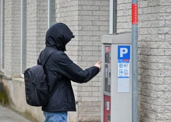 Automobilių statymas