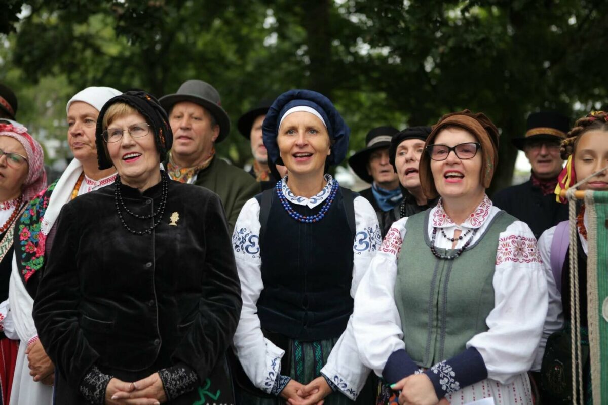Folkloro šventė „Pūsk, vėjuži!“ Juodkrantėje 