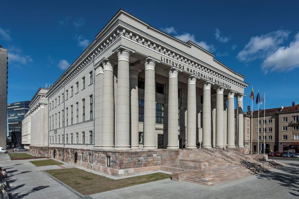 Nacionalinės bibliotekos fasadas