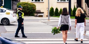 Policija