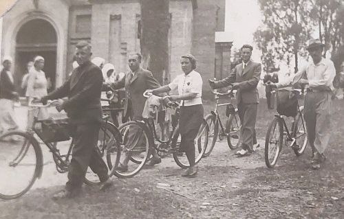 1939 m. atlaidų šventė Nočioje, susirinkę Lygos krašto mokytojai