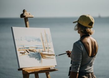 Metų debiuto ir Jaunojo kūrėjo premijos