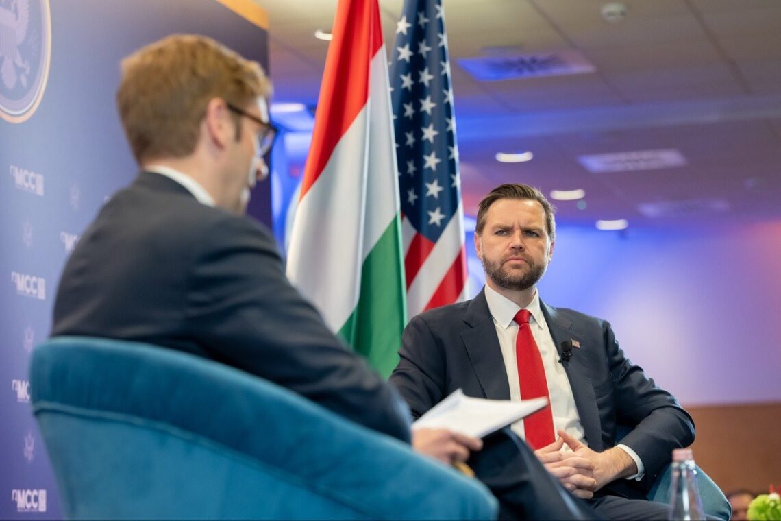 JAV viceprezidentas Dž. D. Vensas renginyje Budapešte