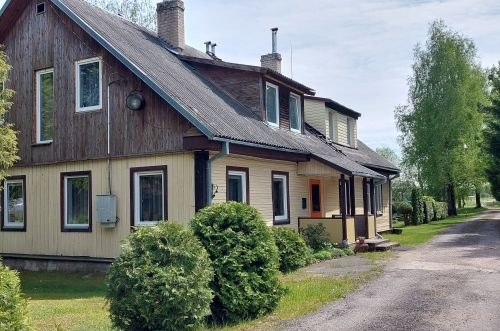 Buvęs Marijampolio vidurinės mokyklos bendrabutis 2025 m.
