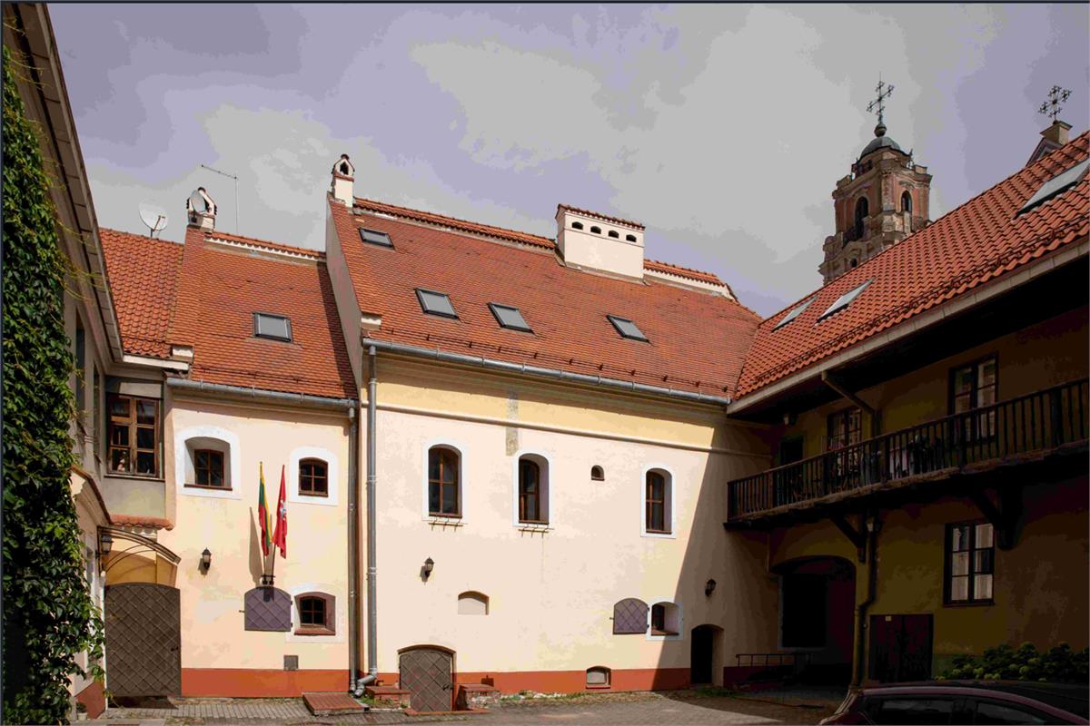 Rūdninkų g. 13 istorinio pastato kiemas Vilniuje
