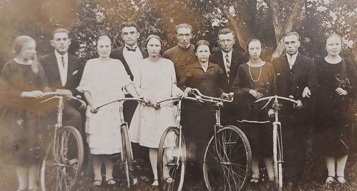 Rodūnės krašto mokytojai 1931 m. Plikiuose