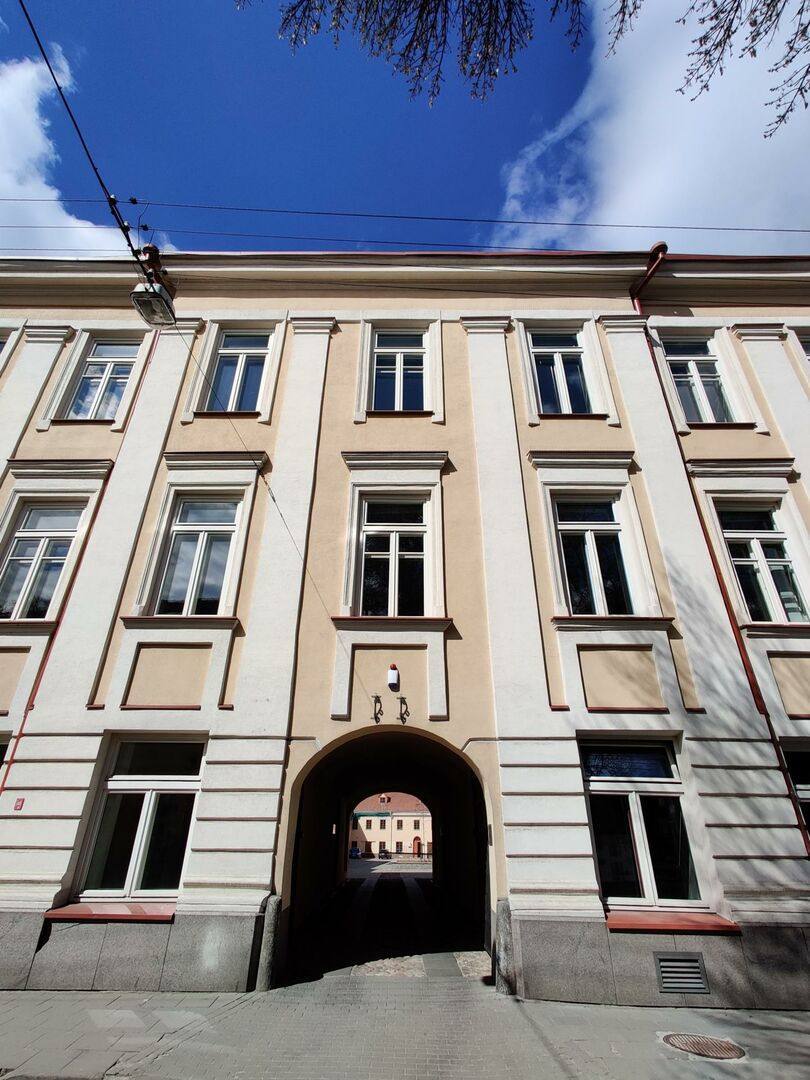Vilniaus apskrities Adomo Mickevičiaus viešosios bibliotekos pastatas Trakų gatvėje