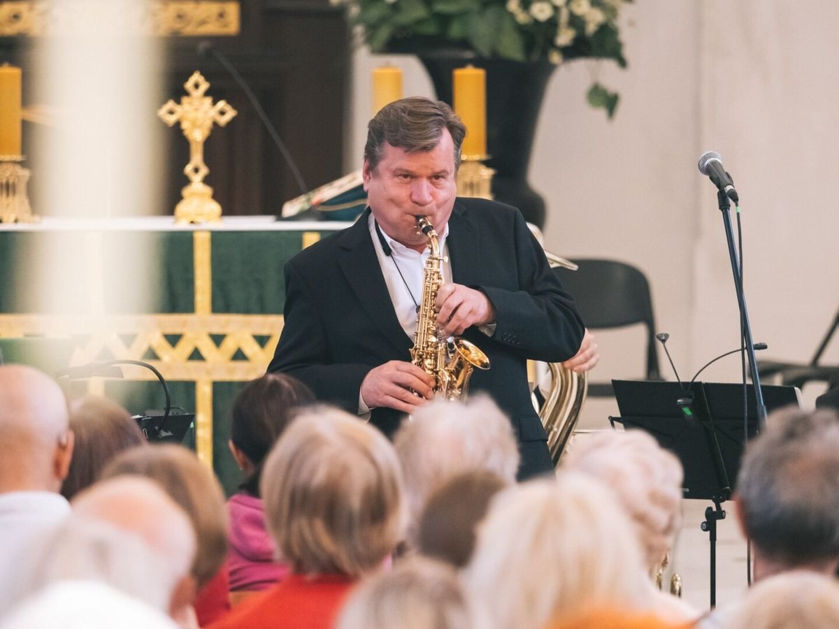Klaipėdos brass kvintetas ir solistas Petras Vyšniauskas