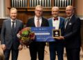 Valentinos Burkšienės vardo premijos įteikimas Klaipėdos universitete: Artūras Razbadauskas, Jaroslavas Dvorakas, Rimantas Balsys ir Arūnas Burkšas
