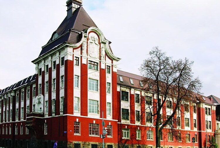 Buvęs Lietuvos departamento administracijos pastatas Gumbinėje