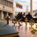 Konstitucija, religijų simboliai ir Seimas – religinių bendrijų pripažinimo iliustracija