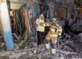 Rusijos smūgio apgadintas gyvenamasis namas Charkive