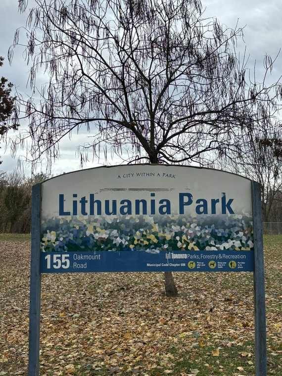 Lietuvos parko ženklas Toronte