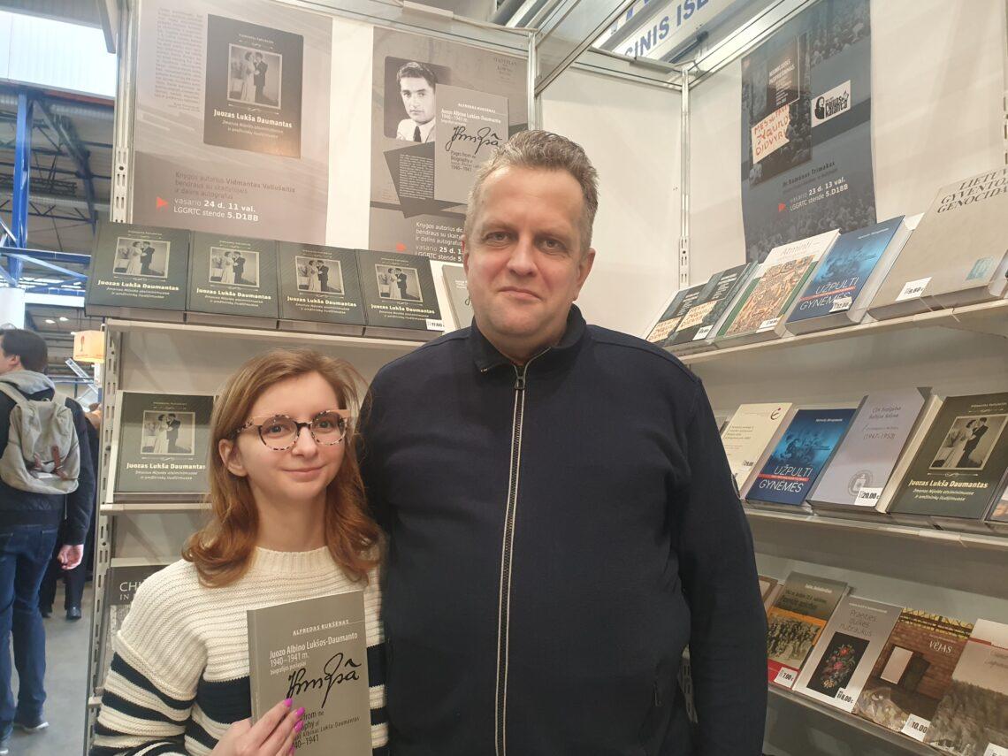 Vilniaus knygų mugėje – nauji biografijos puslapiai apie J. Lukšą-Daumantą | LGGRTC nuotr.