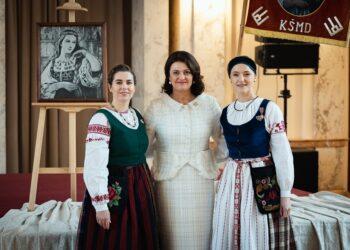 Padėka birutietėms – už Lietuvos kariuomenės šeimų stiprinimą ir paramą sužeistiems Ukrainos kariams | lrp.lt, E.Kkinaičio nuotr.