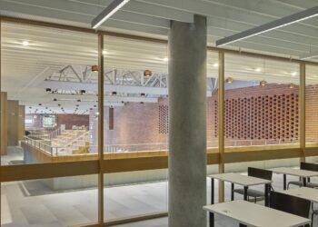 ISM atgaivino istorinį pastatą Gedimino prospekte | N. Tukaj nuotr.