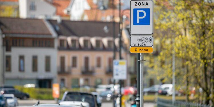 Automobilių statymas | S. Žiūros nuotr.