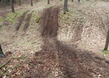 Saugomose teritorijose važinėti bekele nevalia | vstt.lrv.lt nuotr.