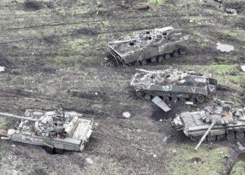 Okupantų tankai – metalo laužas | facebook.comGeneralStaff.ua nuotr.