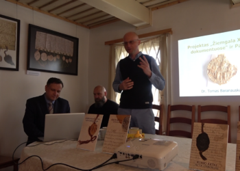 Tomas Baranauskas, Andrius Bitaitis, Gražvydas Balčiūnaitis Papilės S. Daukanto muziejuje | Alkas.lt nuotr.