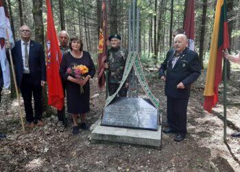 Šilalės rajone atidengta partizanų žeminė | V. Vitkutės nuotr.
