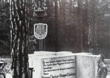 J. Senvaitis daug metų globojo Dariaus ir Girėno paminklą Pščelnike | punskas.pl nuotr.