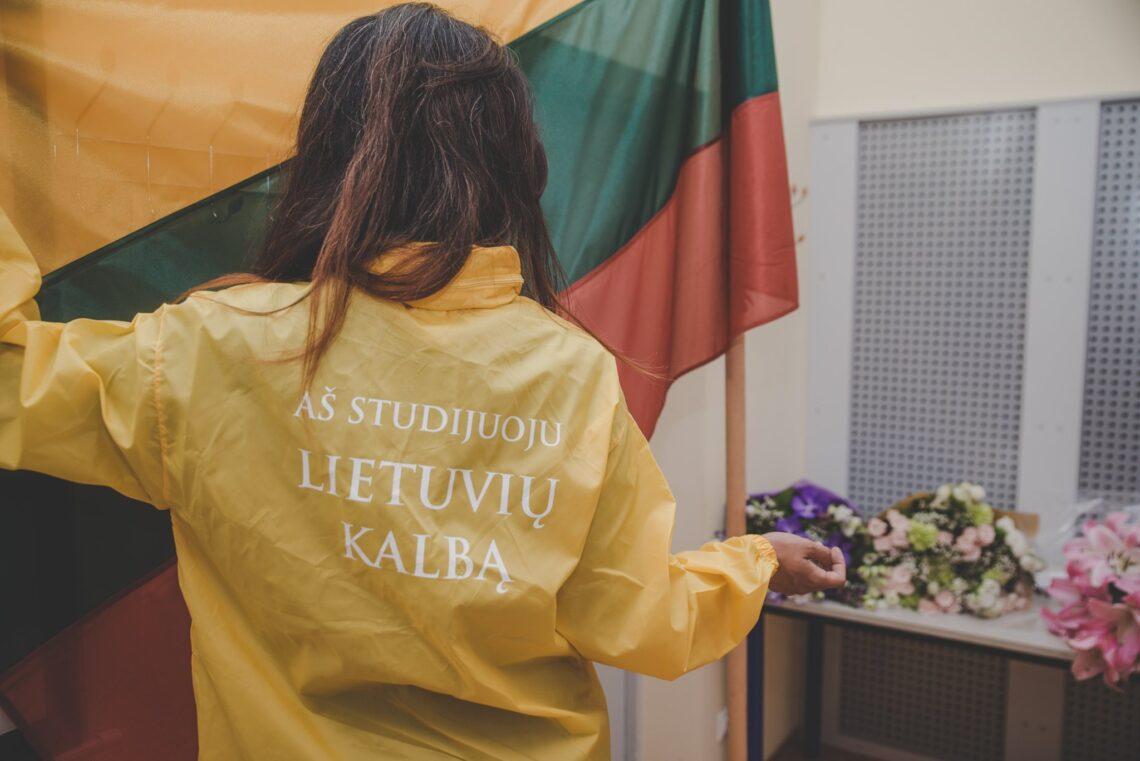 Ar užsienio lietuvių vaikai atpažįsta Lietuvos karalių Mindaugą? | VDU nuotr.