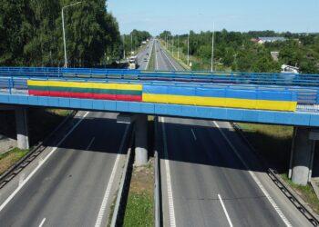 „Keliu vėliavą už Ukrainą NATO“ | keliuprieziura.lt nuotr.