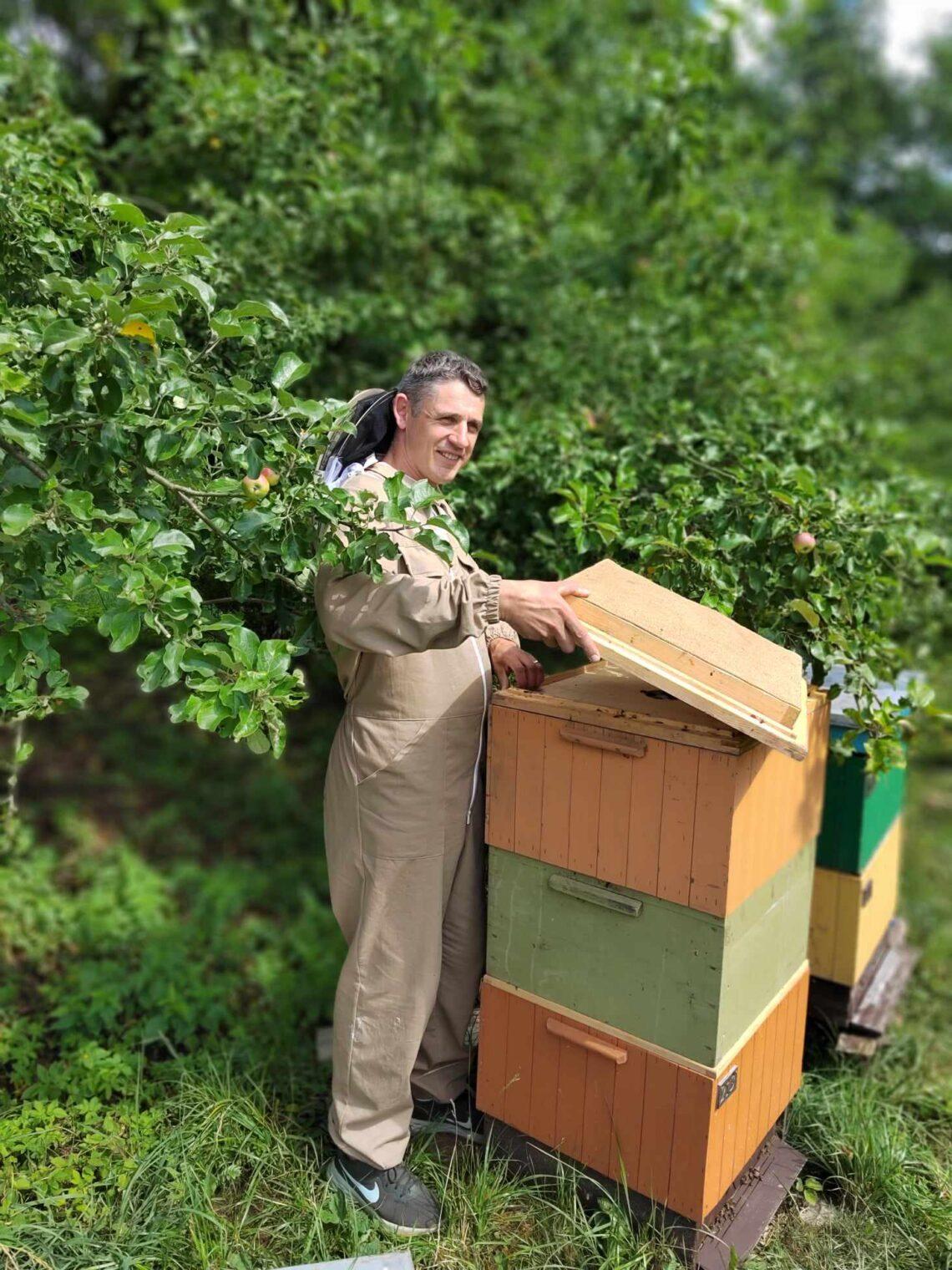 bitininkas ekologas Laimonas Galvonas | „Ekoagros“ nuotr.