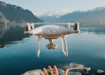 Dronai | Canva.com nuotr.