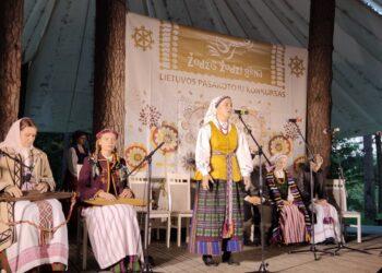 Lietuvos pasakotojų varžytuvės „Žodzis žodzį gena“ 2021 m. | Rengėjų nuotr.