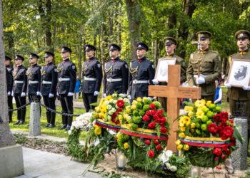 Klaipėdoje perlaidoti Jono Budrio ir jo žmonos Reginos Kašubaitės-Budrienės palaikai. | Klaipėdos miesto savivaldybės nuotr.