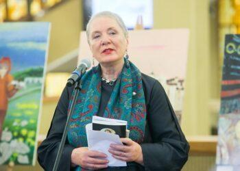 Dailininkų konkurso „Laisva spauda – laisvas aš!“ darbų parodos atidarymas Kalba Lietuvos Nepriklausomybės Akto signatarė, rašytoja Vidmantė Jasukaitytė. Vilnius, 2016 m. gegužės 10 d. | O.Posaškovos nuotr.