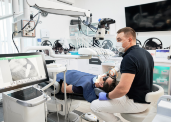 Odontologijos klinika | canva.com nuotr.