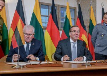 Pasirašytas Vokietijos brigados dislokavimo veiksmų planas | KAM, A. Pliadžio nuotr.