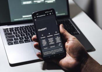 5 patarimai kaip lietuviškai įvaldyti „ChatGPT“ | Adobe Stock nuotr.