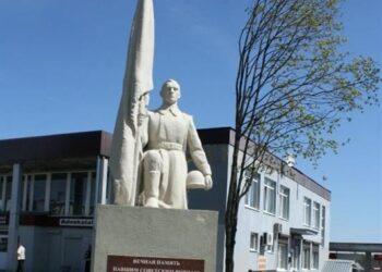 Paminklas sovietiniams kariams Šalčininkuose | Kultūros paveldo departamento nuotr.