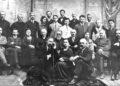 Vilniaus Vytauto Didžiojo gimnazijos mokytojai 1923 m. Sėdi iš kairės: Jurgis Šlapelis, Danielius Alseika, Ona Kairiūkštienė, Elžbieta Lanio, Jonas Basanavičius, direktorius Marcelinas Šikšnys, Anielia Suduikienė, kun. Jonas Šepetys, Konstantinas Stašys; žemiau Povilas Gaidelionis, Ona Žebrauskaitė, Vytautas Kairiūkštis. Trečioje eilėje stovi: kun. Kristupas Čibiras, kun. Vincas Zajančkauskas, Stasys Kairiūkštis, Anatolija Aldona Kairiūkštytė-Dimnickienė, Bronius Untulis, Povilas Karazija, Stasys Matjošaitis, Klara Šepetienė, Vladas Sakavičius; ketvirtoje eilėje stovi: Vincas Budrevičius, Bronius Bucevičius, V. Alseika, Antanas Krutulys. Šaltinis: Biržiška, M. (1930). Vilniaus Golgota. Kaunas, 1930, p. 238.