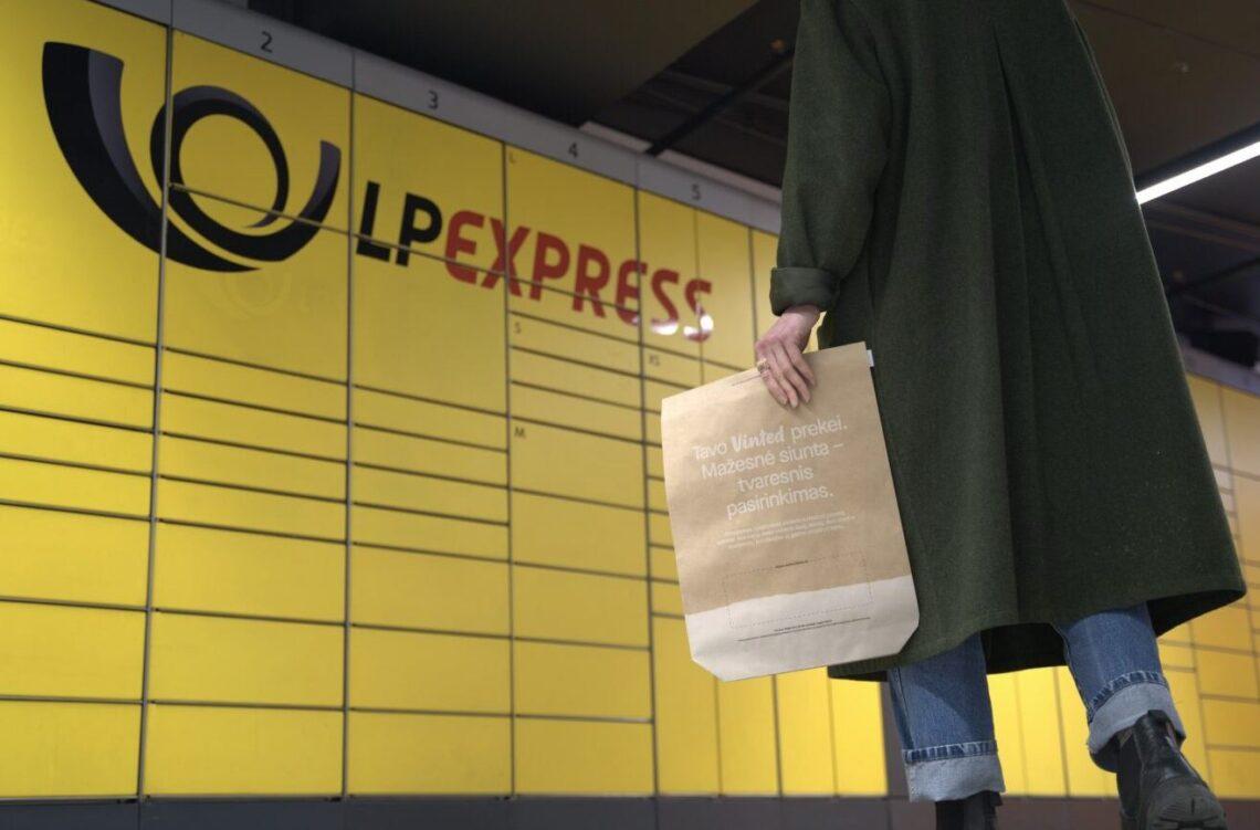 Daugkartinės siuntų pakuotės | post.lt nuotr.