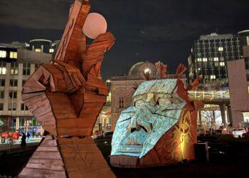 Briuselio šviesų šventėje – lietuvių kūrinys „Pasakų milžinas“ | lrkm.lrv.lt nuotr.