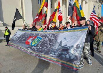 „Lietuva – lietuviams!“: tautininkai Vilniuje vėl surengė Kovo 11-osios patriotines eitynes