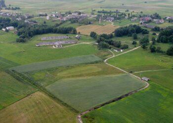 Kada ir kaip privati žemė gali būti paimta visuomenės poreikiams? | am.lrv.lt nuotr.