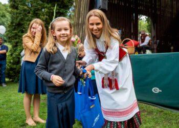 Su direktore | Mokyklos „Žiniukas“ nuotr.