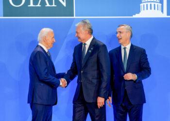 Prezidentas dalyvauja NATO viršūnių susitikime | R. Dačkaus nuotr.