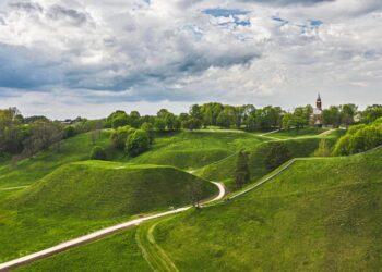 Kernavės archeologinė vietovė – jau 20 metų UNESCO šeimoje | lrkm.lrv.lt nuotr.